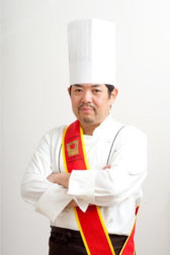 鈴木シェフ